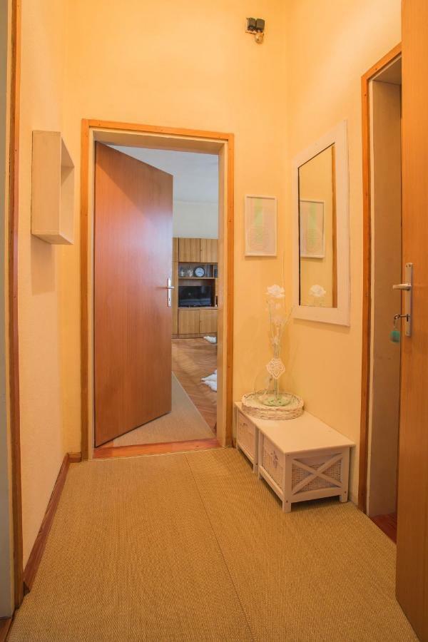 Apartments Banko Bled Bagian luar foto